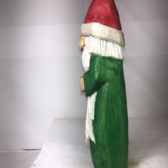 Hand Carved Old World Santa - Picture 4 of 6